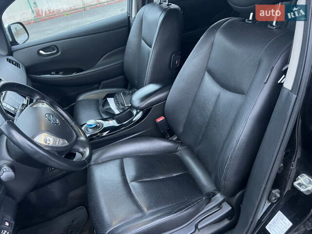 Ниссан Лиф 2014 в Харькове на Automoto.ua Черный Ниссан Лиф, объемом двигателя 0 л и пробегом 93 тыс. км за 8200 $, фото 10 на Automoto.ua
