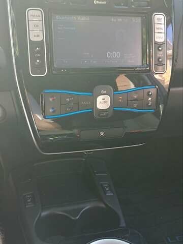 Чорний Ніссан Ліф, об'ємом двигуна 0 л та пробігом 126 тис. км за 7000 $, фото 31 на Automoto.ua