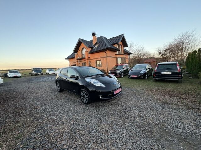 Черный Ниссан Лиф, объемом двигателя 0 л и пробегом 120 тыс. км за 6500 $, фото 16 на Automoto.ua