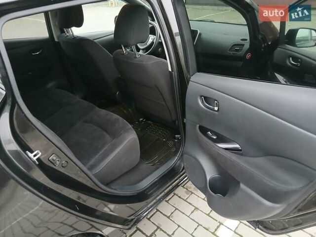 Черный Ниссан Лиф, объемом двигателя 0 л и пробегом 82 тыс. км за 8100 $, фото 8 на Automoto.ua