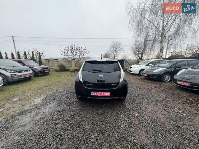 Черный Ниссан Лиф, объемом двигателя 0 л и пробегом 120 тыс. км за 6300 $, фото 19 на Automoto.ua