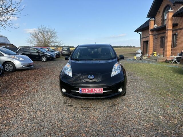 Чорний Ніссан Ліф, об'ємом двигуна 0 л та пробігом 120 тис. км за 6500 $, фото 1 на Automoto.ua