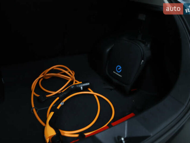 Чорний Ніссан Ліф, об'ємом двигуна 0 л та пробігом 55 тис. км за 6900 $, фото 29 на Automoto.ua