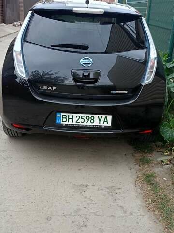 Чорний Ніссан Ліф, об'ємом двигуна 0 л та пробігом 126 тис. км за 7000 $, фото 1 на Automoto.ua