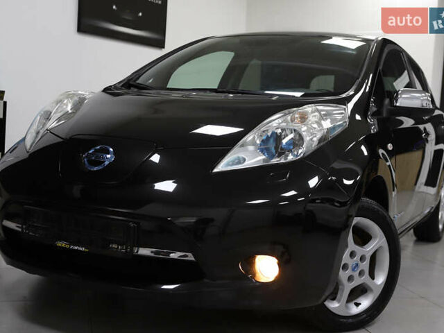 Чорний Ніссан Ліф, об'ємом двигуна 0 л та пробігом 55 тис. км за 6900 $, фото 4 на Automoto.ua