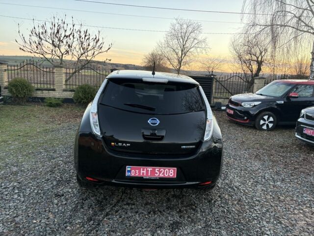 Черный Ниссан Лиф, объемом двигателя 0 л и пробегом 120 тыс. км за 6500 $, фото 5 на Automoto.ua