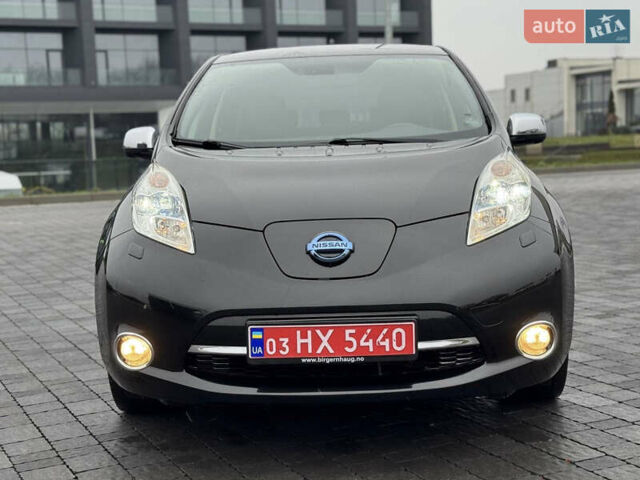 Черный Ниссан Лиф, объемом двигателя 0 л и пробегом 125 тыс. км за 6500 $, фото 20 на Automoto.ua