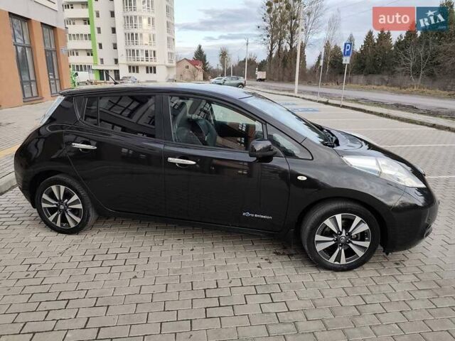 Чорний Ніссан Ліф, об'ємом двигуна 0 л та пробігом 120 тис. км за 6499 $, фото 2 на Automoto.ua