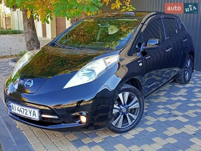 Чорний Ніссан Ліф, об'ємом двигуна 0 л та пробігом 70 тис. км за 7500 $, фото 38 на Automoto.ua