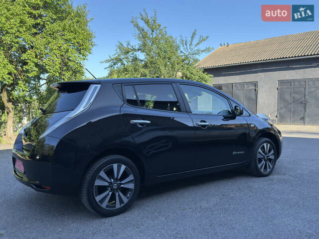 Черный Ниссан Лиф, объемом двигателя 0 л и пробегом 97 тыс. км за 7850 $, фото 3 на Automoto.ua