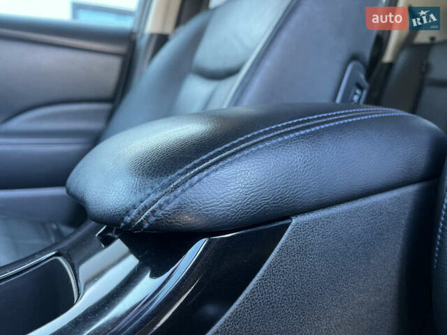 Чорний Ніссан Ліф, об'ємом двигуна 0 л та пробігом 164 тис. км за 8500 $, фото 25 на Automoto.ua