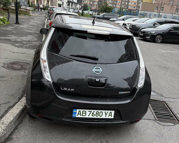 Чорний Ніссан Ліф, об'ємом двигуна 0 л та пробігом 61 тис. км за 8500 $, фото 6 на Automoto.ua