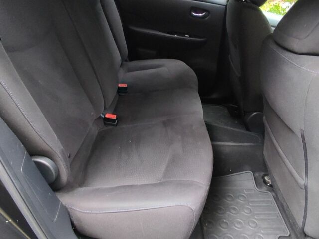 Черный Ниссан Лиф, объемом двигателя 0 л и пробегом 134 тыс. км за 6500 $, фото 23 на Automoto.ua