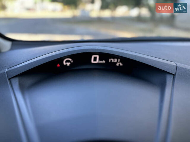 Чорний Ніссан Ліф, об'ємом двигуна 0 л та пробігом 72 тис. км за 7500 $, фото 17 на Automoto.ua