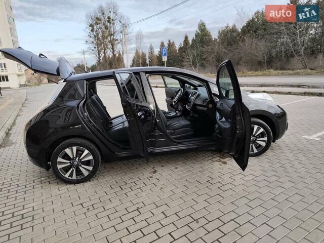 Чорний Ніссан Ліф, об'ємом двигуна 0 л та пробігом 120 тис. км за 6499 $, фото 80 на Automoto.ua