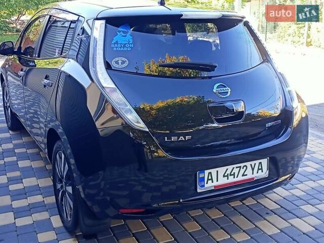 Чорний Ніссан Ліф, об'ємом двигуна 0 л та пробігом 70 тис. км за 7500 $, фото 23 на Automoto.ua
