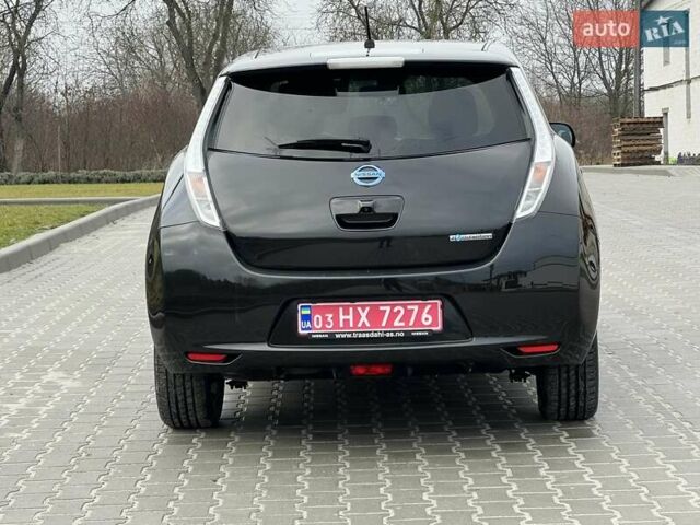 Черный Ниссан Лиф, объемом двигателя 0 л и пробегом 128 тыс. км за 6850 $, фото 6 на Automoto.ua