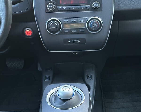 Чорний Ніссан Ліф, об'ємом двигуна 0 л та пробігом 72 тис. км за 7500 $, фото 26 на Automoto.ua