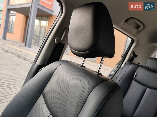 Чорний Ніссан Ліф, об'ємом двигуна 0 л та пробігом 120 тис. км за 6499 $, фото 36 на Automoto.ua