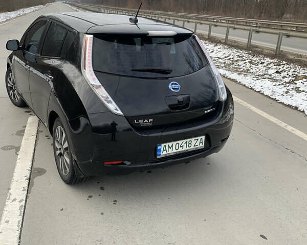Черный Ниссан Лиф, объемом двигателя 0 л и пробегом 174 тыс. км за 6500 $, фото 6 на Automoto.ua