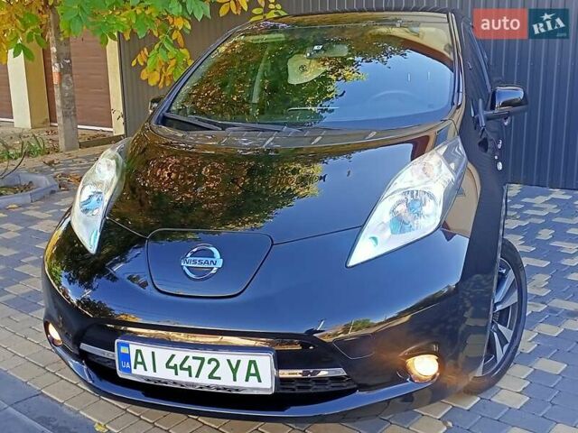 Чорний Ніссан Ліф, об'ємом двигуна 0 л та пробігом 70 тис. км за 7500 $, фото 43 на Automoto.ua