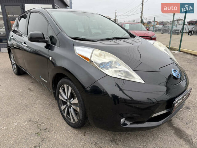 Черный Ниссан Лиф, объемом двигателя 0 л и пробегом 163 тыс. км за 7490 $, фото 7 на Automoto.ua