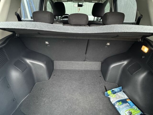 Чорний Ніссан Ліф, об'ємом двигуна 0 л та пробігом 95 тис. км за 7000 $, фото 6 на Automoto.ua