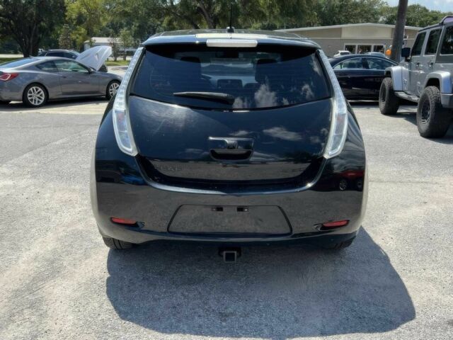 Черный Ниссан Лиф, объемом двигателя 0 л и пробегом 70 тыс. км за 5000 $, фото 4 на Automoto.ua