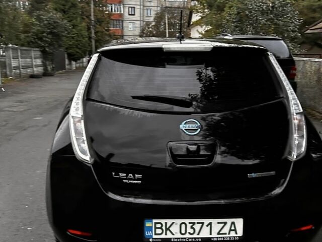 Чорний Ніссан Ліф, об'ємом двигуна 0 л та пробігом 193 тис. км за 5700 $, фото 6 на Automoto.ua