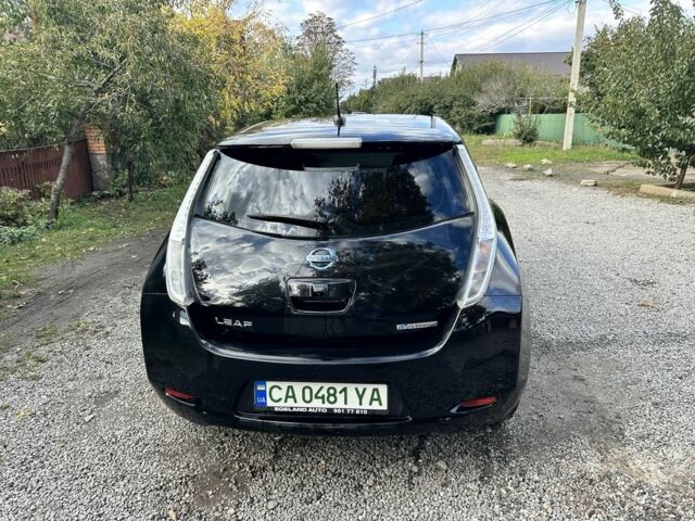 Чорний Ніссан Ліф, об'ємом двигуна 0 л та пробігом 96 тис. км за 6500 $, фото 2 на Automoto.ua