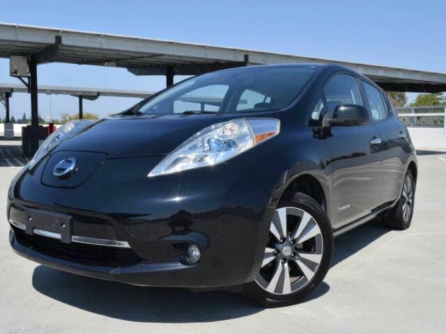 Черный Ниссан Лиф, объемом двигателя 0 л и пробегом 72 тыс. км за 5100 $, фото 2 на Automoto.ua