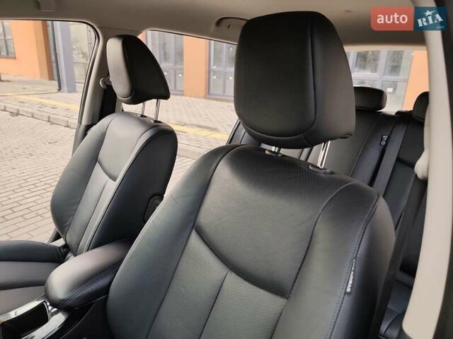 Чорний Ніссан Ліф, об'ємом двигуна 0 л та пробігом 120 тис. км за 6499 $, фото 31 на Automoto.ua