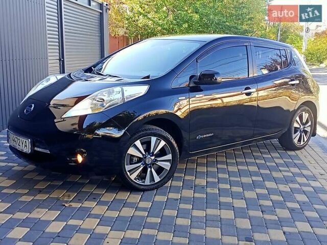 Чорний Ніссан Ліф, об'ємом двигуна 0 л та пробігом 70 тис. км за 7500 $, фото 46 на Automoto.ua