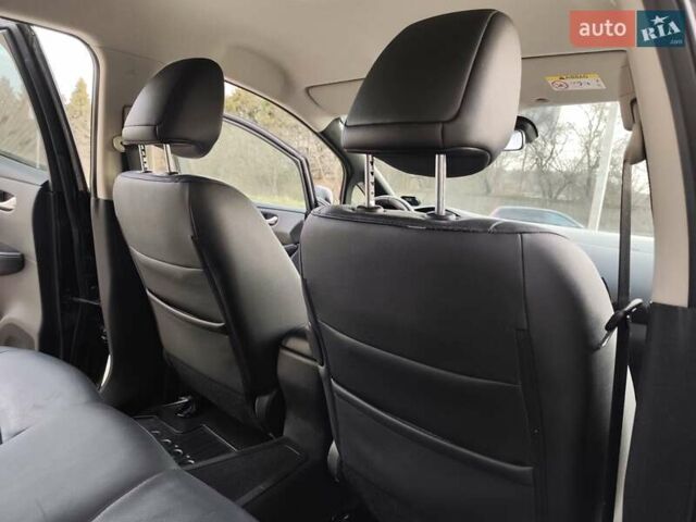 Чорний Ніссан Ліф, об'ємом двигуна 0 л та пробігом 120 тис. км за 6499 $, фото 52 на Automoto.ua