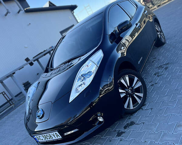 Чорний Ніссан Ліф, об'ємом двигуна 0 л та пробігом 164 тис. км за 8500 $, фото 3 на Automoto.ua