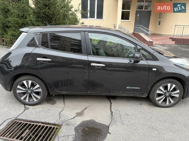 Чорний Ніссан Ліф, об'ємом двигуна 0 л та пробігом 61 тис. км за 8500 $, фото 5 на Automoto.ua