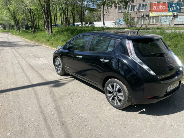 Черный Ниссан Лиф, объемом двигателя 0 л и пробегом 91 тыс. км за 7600 $, фото 4 на Automoto.ua