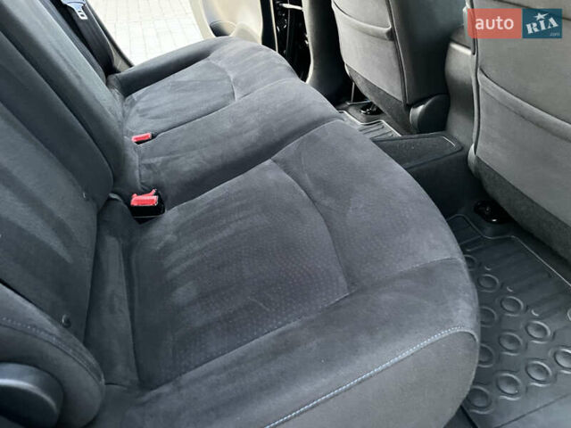 Черный Ниссан Лиф, объемом двигателя 0 л и пробегом 131 тыс. км за 7000 $, фото 52 на Automoto.ua