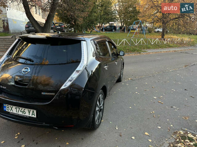 Черный Ниссан Лиф, объемом двигателя 0 л и пробегом 170 тыс. км за 6800 $, фото 4 на Automoto.ua