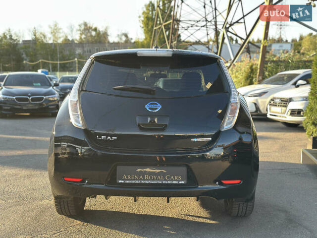 Чорний Ніссан Ліф, об'ємом двигуна 0 л та пробігом 70 тис. км за 7700 $, фото 10 на Automoto.ua