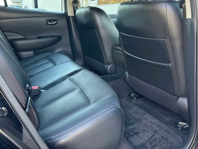 Черный Ниссан Лиф, объемом двигателя 0 л и пробегом 72 тыс. км за 1500 $, фото 11 на Automoto.ua