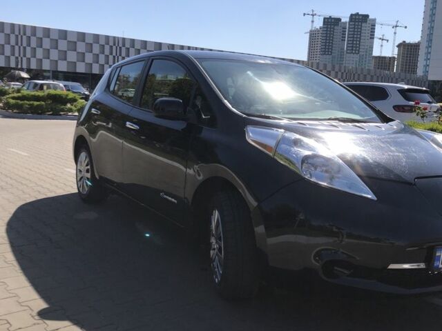 Чорний Ніссан Ліф, об'ємом двигуна 0 л та пробігом 142 тис. км за 6300 $, фото 1 на Automoto.ua