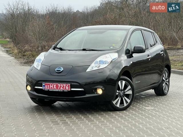 Черный Ниссан Лиф, объемом двигателя 0 л и пробегом 128 тыс. км за 6850 $, фото 12 на Automoto.ua