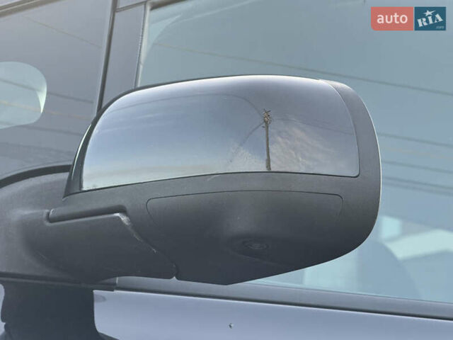 Чорний Ніссан Ліф, об'ємом двигуна 0 л та пробігом 90 тис. км за 7700 $, фото 10 на Automoto.ua