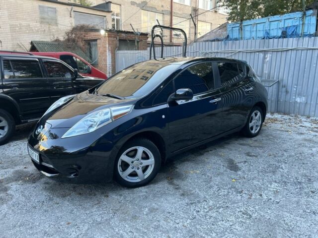 Черный Ниссан Лиф, объемом двигателя 0 л и пробегом 130 тыс. км за 5650 $, фото 3 на Automoto.ua