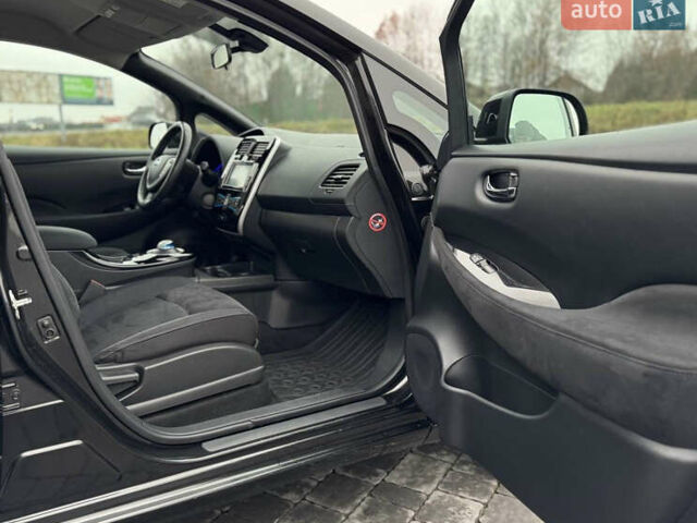 Черный Ниссан Лиф, объемом двигателя 0 л и пробегом 100 тыс. км за 6700 $, фото 18 на Automoto.ua