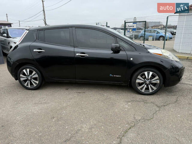 Черный Ниссан Лиф, объемом двигателя 0 л и пробегом 163 тыс. км за 7490 $, фото 6 на Automoto.ua