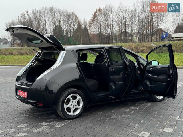 Черный Ниссан Лиф, объемом двигателя 0 л и пробегом 100 тыс. км за 6700 $, фото 6 на Automoto.ua