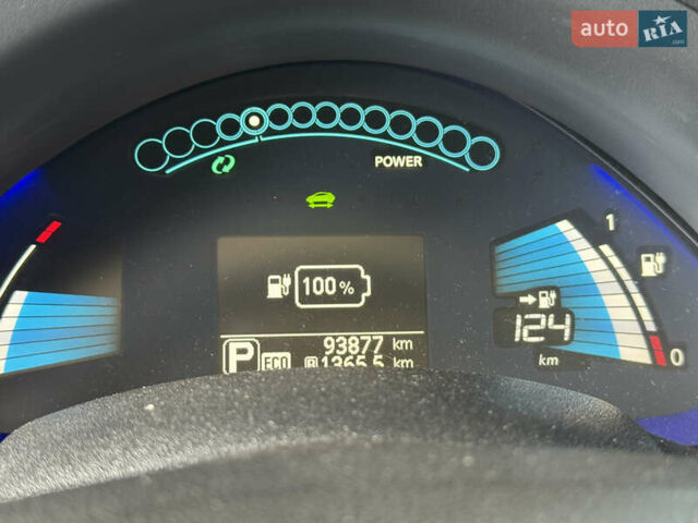 Чорний Ніссан Ліф, об'ємом двигуна 0 л та пробігом 95 тис. км за 7000 $, фото 12 на Automoto.ua