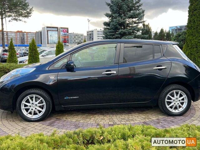 Черный Ниссан Лиф, объемом двигателя 30 л и пробегом 118 тыс. км за 9100 $, фото 3 на Automoto.ua